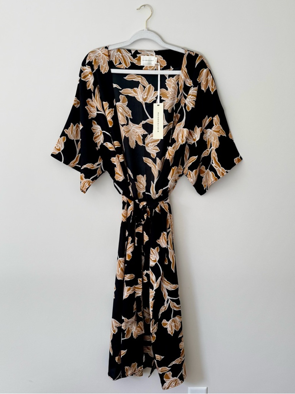 NWT Anthropologie Maison Du Soir Floral Robe / Kimono, Black & Gold – Size S/M